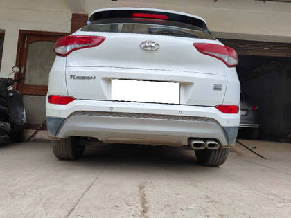 Hyundai Tucson 2.0 e-VGT 4WD AT GLS Hyundai Tucson 2.0 e-VGT 4WD AT GLS
