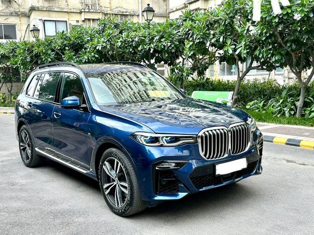 https://images10.gaadi.com/usedcar_image/3705551/original/processed_img2929425__used_car_2929425_1701872827.jpg?imwidth=6400