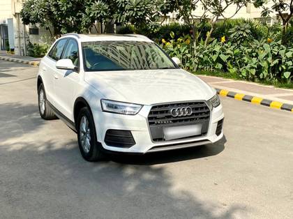 Audi Q3 35 TDI Quattro Premium Plus Audi Q3 35 TDI Quattro Premium Plus