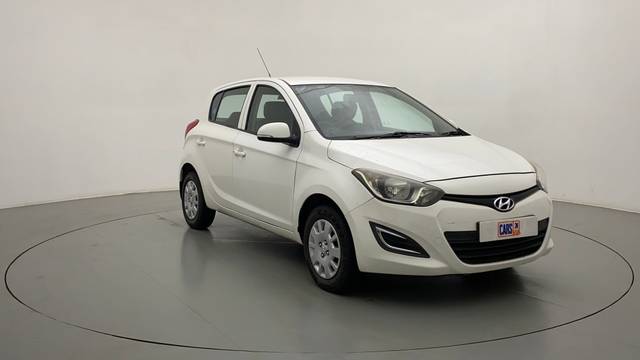 https://images10.gaadi.com/usedcar_image/3706079/original/28b95fa5-0097-4590-83a4-a5848517f79c__42.jpg?imwidth=6400
