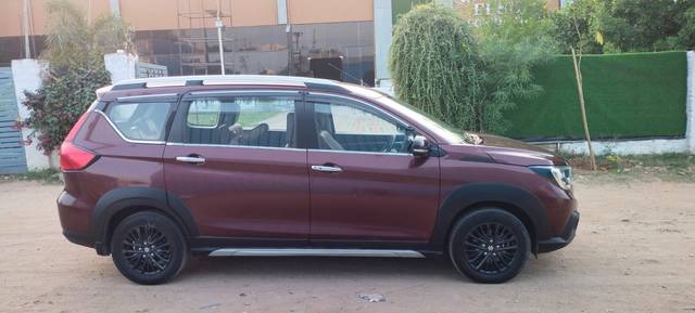 https://images10.gaadi.com/usedcar_image/3706082/original/img2929504__used_car_2929504_1701924142.jpg?imwidth=6401