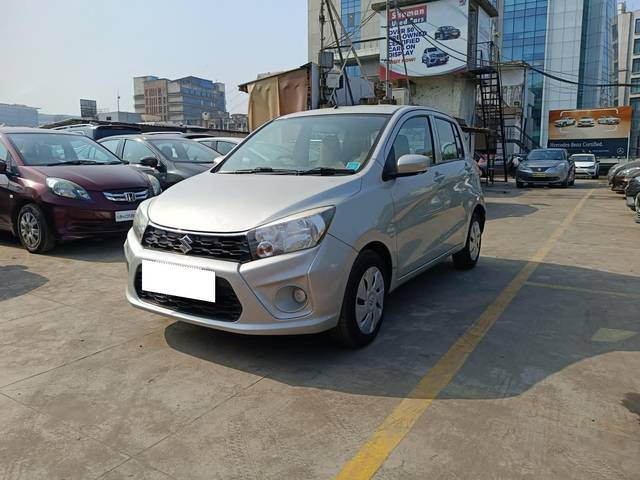 https://images10.gaadi.com/usedcar_image/3706095/original/processed_img2929510__used_car_2929510_1701925955.jpg?imwidth=6402