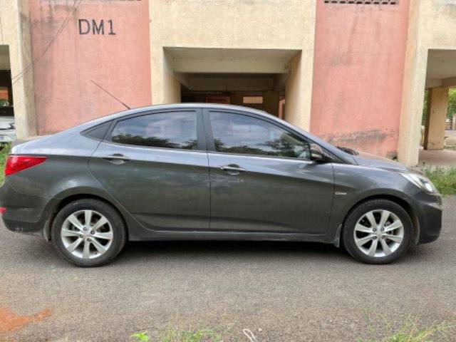 https://images10.gaadi.com/usedcar_image/3706157/original/processed_2a479386-8662-41ad-bc68-31e729a095d4.jpeg?imwidth=6401
