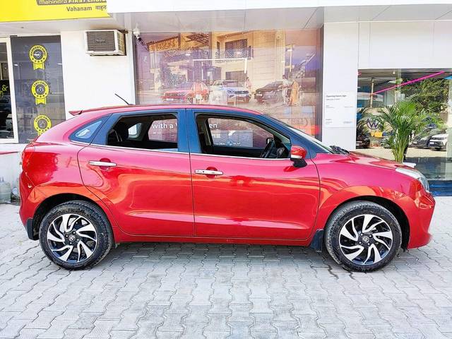 https://images10.gaadi.com/usedcar_image/3706158/original/processed_img2929543__usedcar_1_9__2929543_1702717009.jpeg?imwidth=6400