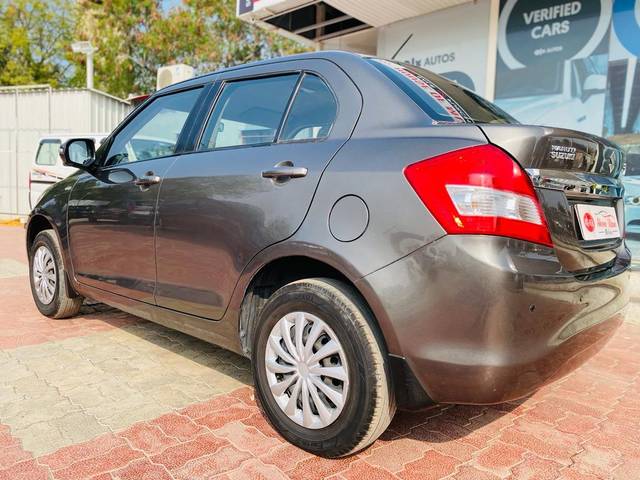 https://images10.gaadi.com/usedcar_image/3706336/original/processed_img2929620__used_car_2929620_1701933537.jpg?imwidth=6402