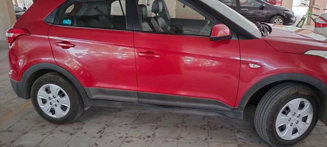 https://images10.gaadi.com/usedcar_image/3706420/original/processed_6c904728-3016-46c0-8f08-3c31c9f4b9b1.jpg?imwidth=6402
