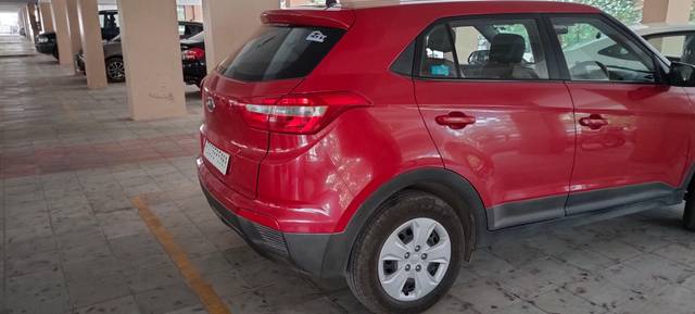 https://images10.gaadi.com/usedcar_image/3706420/original/processed_f648bdd8-ae34-46d6-aab2-c57696b2d7f6.jpg?imwidth=6401