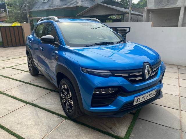 https://images10.gaadi.com/usedcar_image/3706521/original/594444__front_right_view-20231207142515.jpeg?imwidth=6400