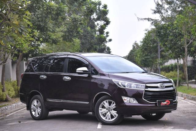 https://images10.gaadi.com/usedcar_image/3706562/original/processed_img2929732__used_car_2929732_1701940754.jpg?imwidth=6400