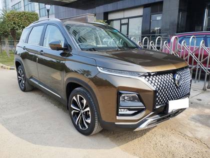 MG Hector 1.5 Turbo Savvy Pro CVT MG Hector 1.5 Turbo Savvy Pro CVT