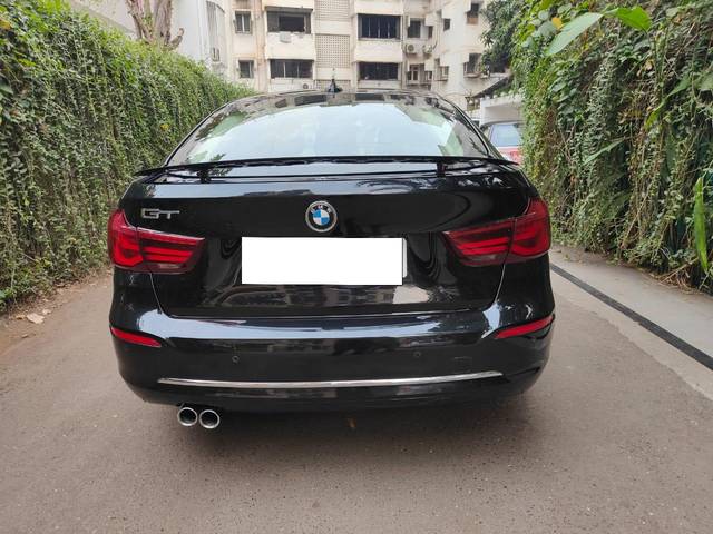 https://images10.gaadi.com/usedcar_image/3706662/original/processed_img2929794__usedcar_whatsappimage2023_12_22at52120pm_2__2929794_1703310285.jpeg?imwidth=6401