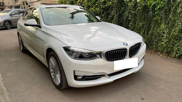 https://images10.gaadi.com/usedcar_image/3706672/original/processed_img2929801__usedcar_whatsappimage2023_08_29at62853pm_1__1111701943466_1701943484.jpeg?imwidth=6400