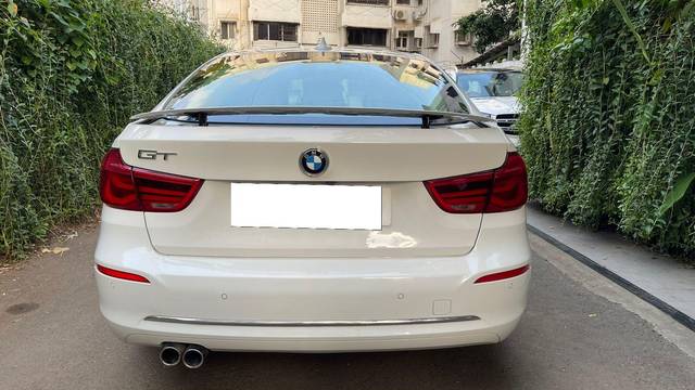 https://images10.gaadi.com/usedcar_image/3706672/original/processed_img2929801__usedcar_whatsappimage2023_08_29at62858pm_1111701943466_1701943485.jpeg?imwidth=6401