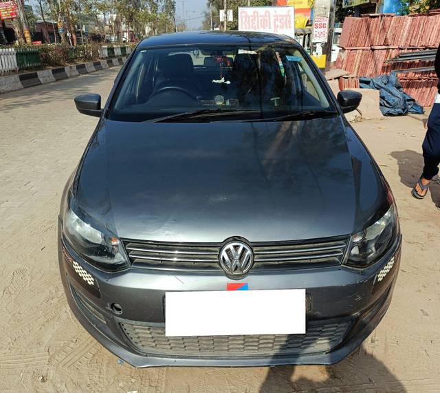 https://images10.gaadi.com/usedcar_image/3706678/original/processed_img2929805__used_car_2929805_1701943836.jpg?imwidth=6402
