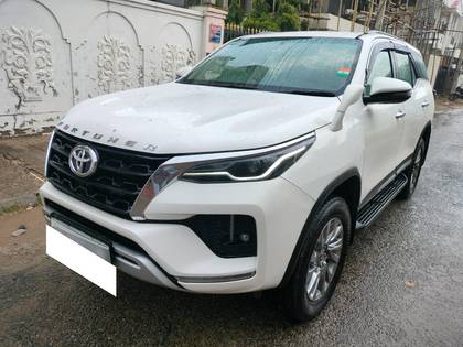 Toyota Fortuner 4X4 Diesel BSVI Toyota Fortuner 4X4 Diesel BSVI
