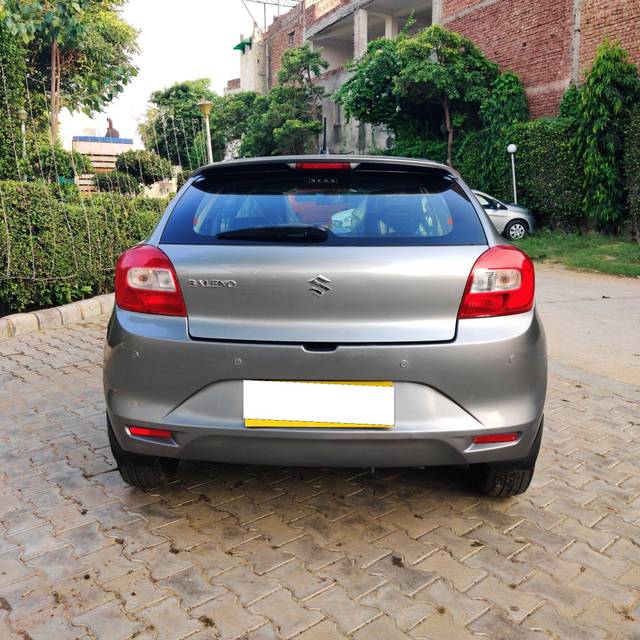 https://images10.gaadi.com/usedcar_image/3706772/original/processed_img2929858__used_car_2929858_1701951920.jpg?imwidth=6402