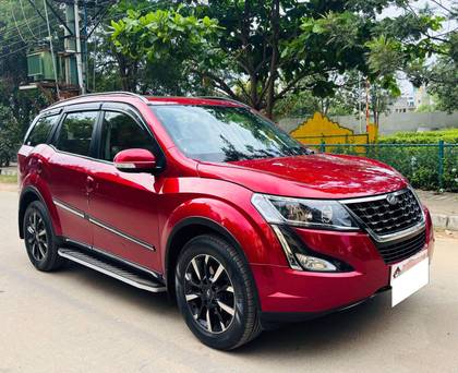 Mahindra XUV500 W11 BSIV Mahindra XUV500 W11 BSIV
