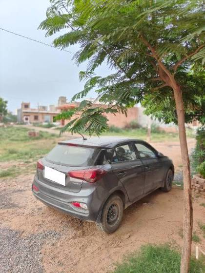 Hyundai i20 Sportz Plus BSIV Hyundai i20 Sportz Plus BSIV