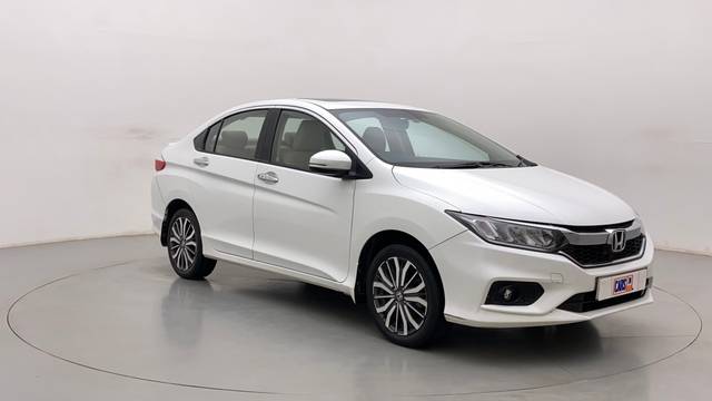 https://images10.gaadi.com/usedcar_image/3706959/original/23d96ea8-7d08-4dad-865f-90fa9deb6003__43.jpg?imwidth=6400