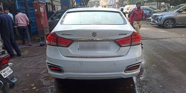 https://images10.gaadi.com/usedcar_image/3707084/original/30__VCC_1826373_96_1701349677.jpg?imwidth=6402