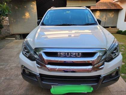 Isuzu MU-X 2WD Isuzu MU-X 2WD