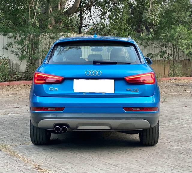 https://images10.gaadi.com/usedcar_image/3707219/original/processed_img2930078__used_car_2930078_1701960332.jpg?imwidth=6401