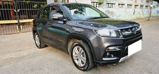 https://images10.gaadi.com/usedcar_image/3707322/original/processed_img2930100__used_car_2930100_1701964594.jpg?imwidth=6401