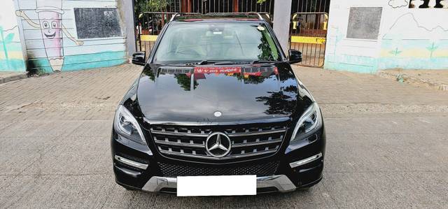 https://images10.gaadi.com/usedcar_image/3707327/original/processed_img2930101__used_car_2930101_1701964747.jpg?imwidth=6400