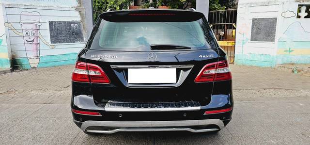 https://images10.gaadi.com/usedcar_image/3707327/original/processed_img2930101__used_car_2930101_1701964760.jpg?imwidth=6402