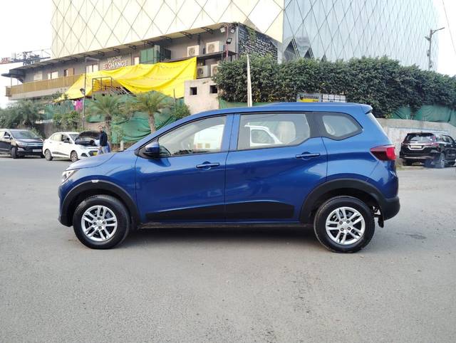 https://images10.gaadi.com/usedcar_image/3707419/original/processed_img2930108__used_car_2930108_1701969787.jpg?imwidth=6402