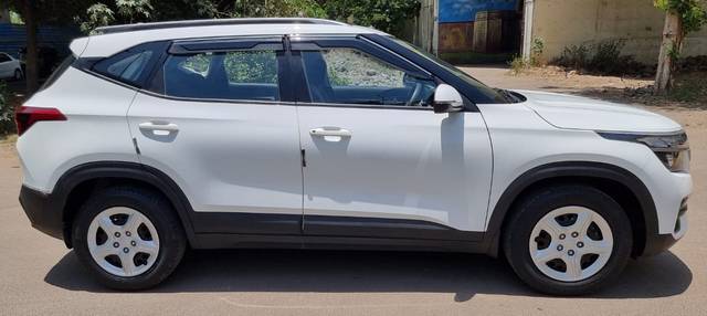 https://images10.gaadi.com/usedcar_image/3707527/original/img2930122__used_car_2930122_1701977523.jpg?imwidth=6401