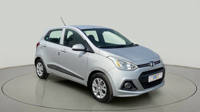 https://images10.gaadi.com/usedcar_image/3707781/original/slot__1-7-Exterior-13558157768-70396bedf1ec44fbaf070f49c3582fa1-Exterior-7.jpg?imwidth=6400