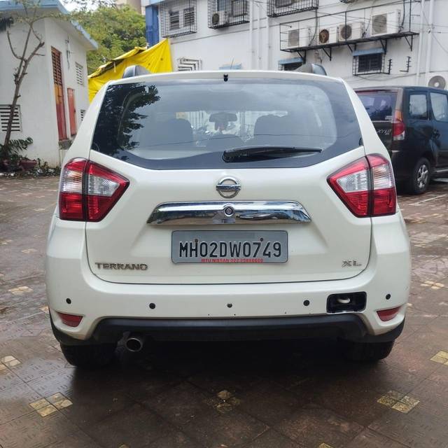 https://images10.gaadi.com/usedcar_image/3707859/original/processed_img2930245__usedcar_2_2930245_1702014883.jpeg?imwidth=6402
