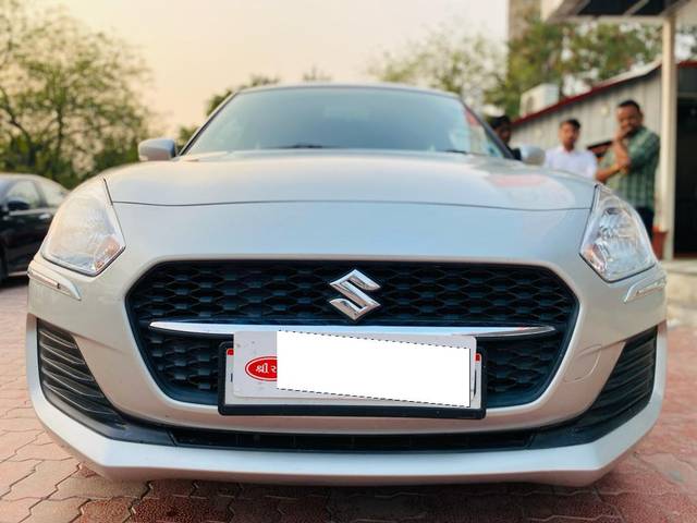 https://images10.gaadi.com/usedcar_image/3707877/original/processed_img2930255__used_car_2930255_1702015352.jpg?imwidth=6401