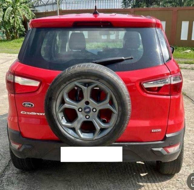 https://images10.gaadi.com/usedcar_image/3707879/original/processed_4444579f-f530-474e-8222-f0bedd07f663.jpeg?imwidth=6401