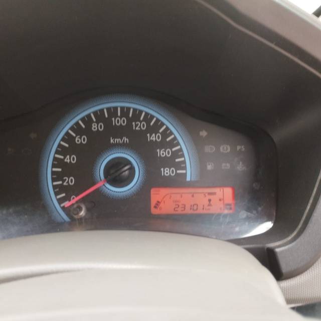 https://images10.gaadi.com/usedcar_image/3707923/original/img2930280__usedcar_8_42001702016486_1702016510.jpeg?imwidth=6402