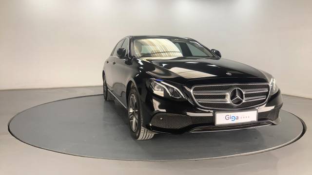 https://images10.gaadi.com/usedcar_image/3707946/original/processed_img2930296__usedcar_c9_276591702017110_1702017141.jpg?imwidth=6400