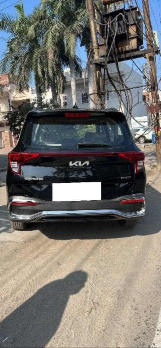 https://images10.gaadi.com/usedcar_image/3707954/original/processed_1944796b-2161-4db3-89ad-fd8f10b65e17.png?imwidth=6401
