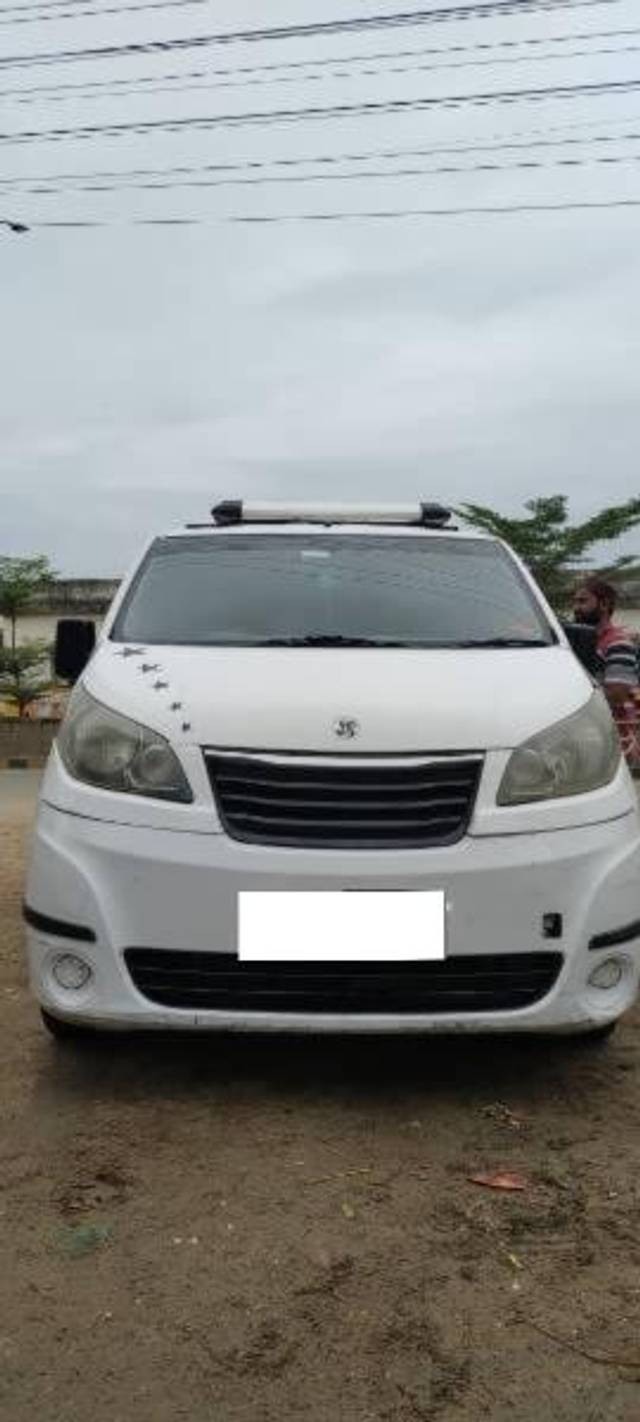 https://images10.gaadi.com/usedcar_image/3707958/original/processed_35dd952d-6281-40cd-87f0-f5a0331ab6a4.jpg?imwidth=6400
