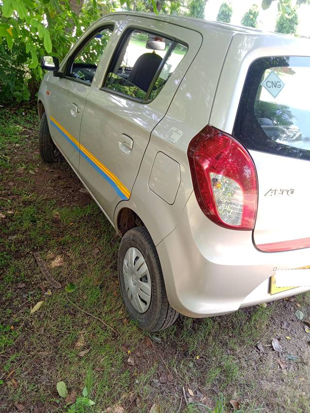https://images10.gaadi.com/usedcar_image/3707974/original/processed_3558c096-782c-436c-a6b5-e563f04bc705.jpg?imwidth=6402