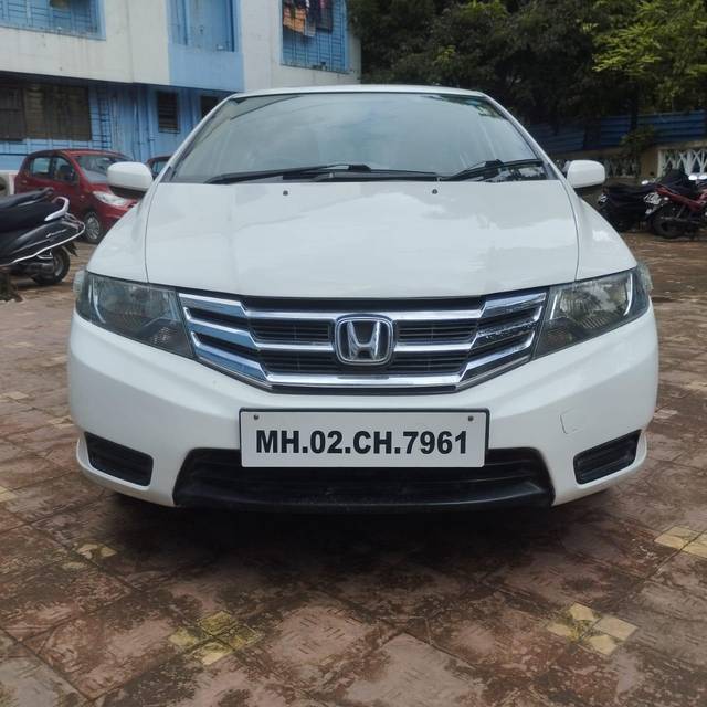 https://images10.gaadi.com/usedcar_image/3707984/original/processed_img2930313__usedcar_1_42001702017940_1702017960.jpeg?imwidth=6400