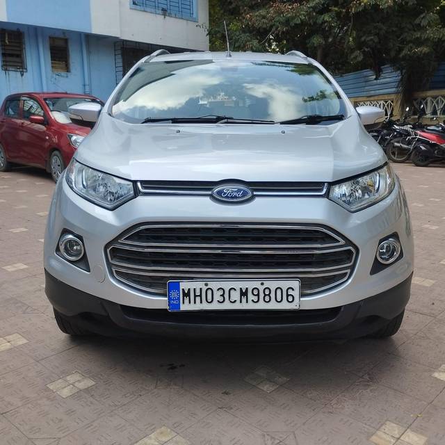 https://images10.gaadi.com/usedcar_image/3707998/original/processed_img2930319__usedcar_1_2930319_1702018953.jpeg?imwidth=6400