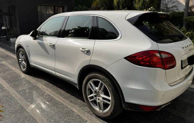 https://images10.gaadi.com/usedcar_image/3708047/original/processed_9f81f790-714d-4963-82b7-3cc2ec2242f8.jpeg?imwidth=6402