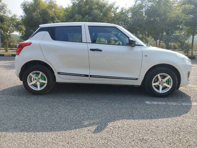 https://images10.gaadi.com/usedcar_image/3708125/original/img2930381__used_car_2930381_1702023275.jpg?imwidth=6401