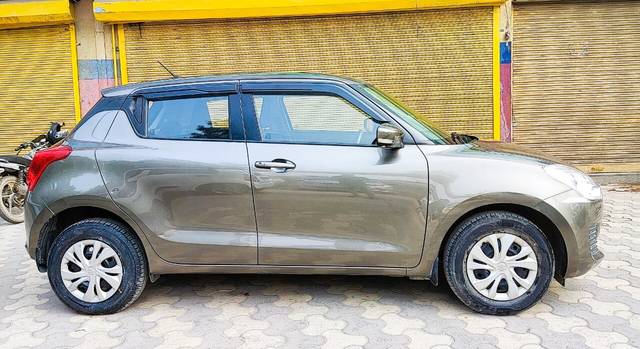 https://images10.gaadi.com/usedcar_image/3708254/original/img2930456__used_car_2930456_1702026932.jpg?imwidth=6401