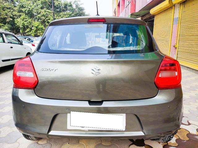 https://images10.gaadi.com/usedcar_image/3708254/original/processed_img2930456__used_car_2930456_1702026929.jpg?imwidth=6402