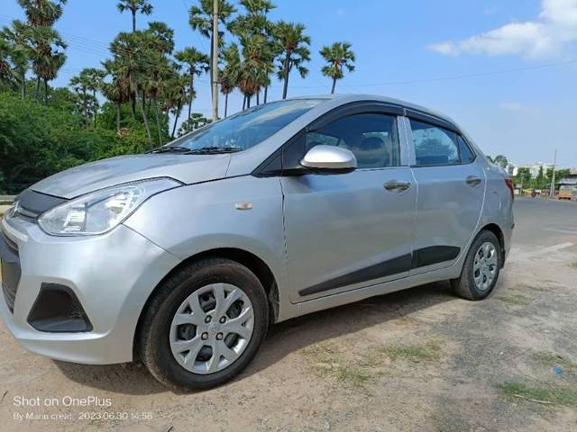 https://images10.gaadi.com/usedcar_image/3708305/original/processed_555f4171-6abd-4b99-9823-f9eb0e8677ad.jpg?imwidth=6400