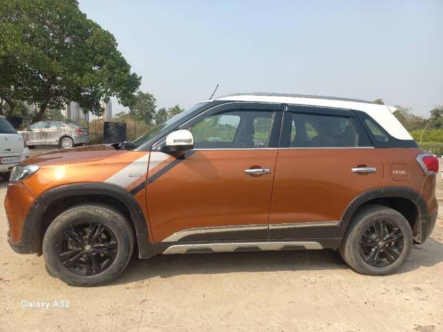 https://images10.gaadi.com/usedcar_image/3708321/original/processed_e9226191-28dc-4384-818c-c08c4314c6e1.jpg?imwidth=6402