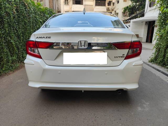 https://images10.gaadi.com/usedcar_image/3708337/original/processed_img2930487__usedcar_whatsappimage2023_06_20at63556pm_1111702029561_1702029569.jpeg?imwidth=6401