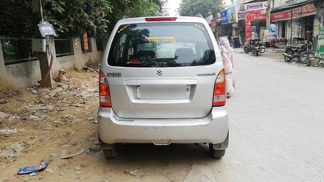 https://images10.gaadi.com/usedcar_image/3708510/original/01__VCC_1826833_96_1701427615.jpg?imwidth=6402